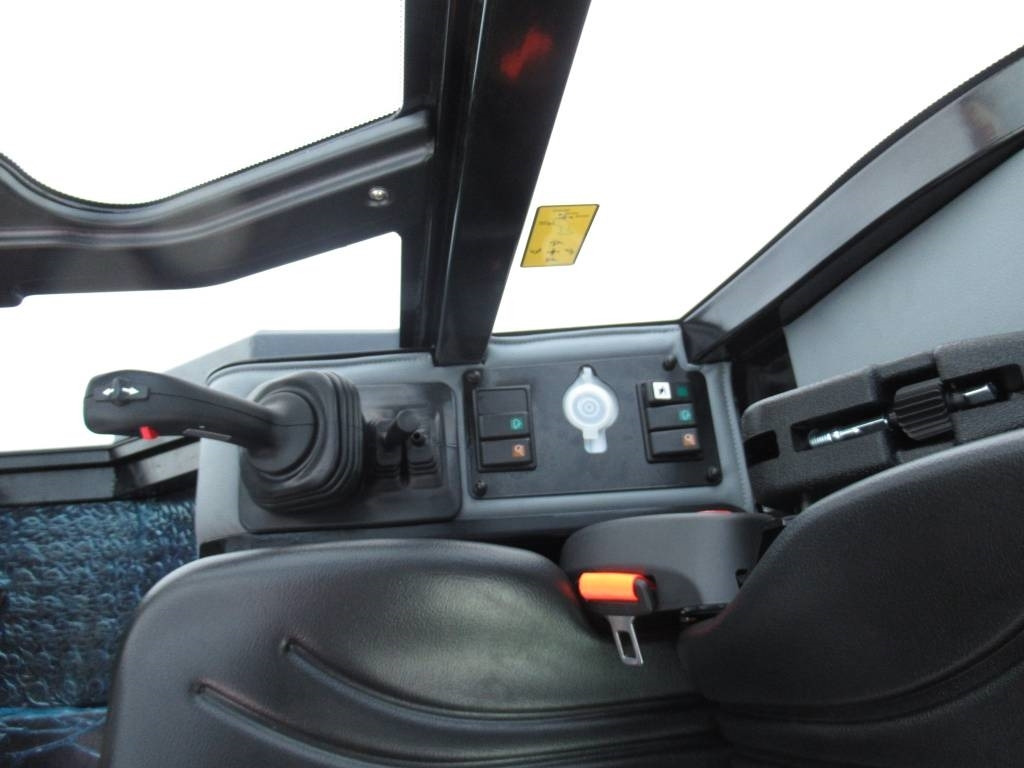 Kubota RT210-2 UUSI, TAKUU  в лизинг Kubota RT210-2 UUSI, TAKUU: фото 18