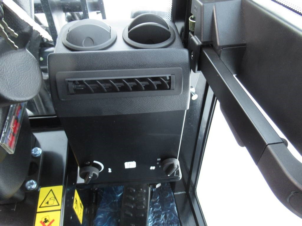 Kubota RT210-2 UUSI, TAKUU  в лизинг Kubota RT210-2 UUSI, TAKUU: фото 19