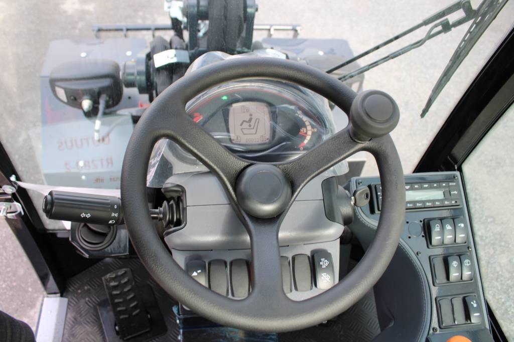 Kubota RT280-2 UUSI  в лизинг Kubota RT280-2 UUSI: фото 10