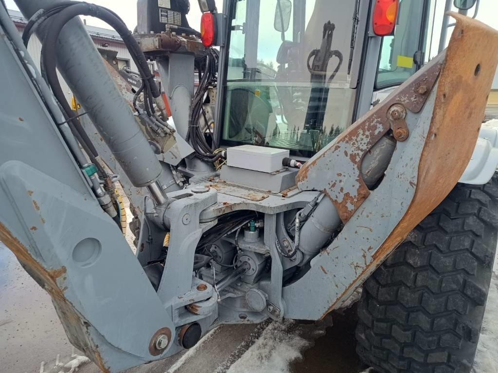 Lännen 8600G NOSTIN, HENKILÖKORI, PYÖRITTÄJÄ YM.  в лизинг Lännen 8600G NOSTIN, HENKILÖKORI, PYÖRITTÄJÄ YM.: фото 14