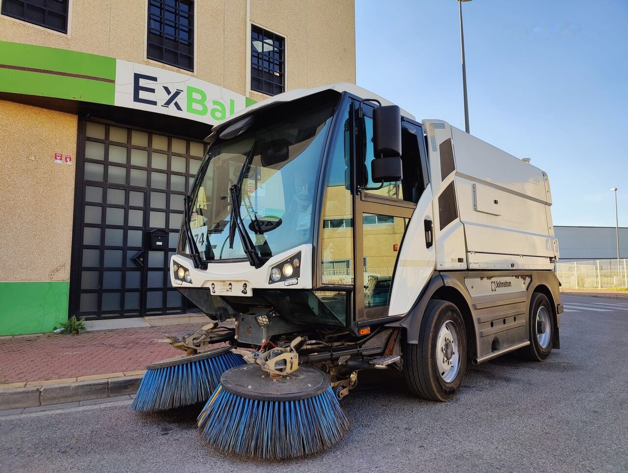 Коммунальная/ Специальная техника Johnston C401: фото 1