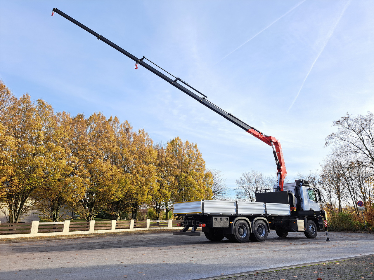 MERCEDES-BENZ AROCS 3340 CRANE FASSI F245 FLATBED TWISTLOCK EURO 3 - Грузовик бортовой/ Платформа, Автоманипулятор: фото 3 MERCEDES-BENZ AROCS 3340 CRANE FASSI F245 FLATBED TWISTLOCK EURO 3 - Грузовик бортовой/ Платформа, Автоманипулятор: фото 3