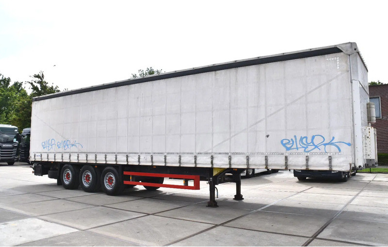 Schmitz Cargobull SCB*S3T - SLIDING CURTAINS/ROOF - DISC BRAKES - SAFETY ROOF - GOOD CONDITION - - Тентованный полуприцеп: фото 1 Schmitz Cargobull SCB*S3T - SLIDING CURTAINS/ROOF - DISC BRAKES - SAFETY ROOF - GOOD CONDITION - - Тентованный полуприцеп: фото 1