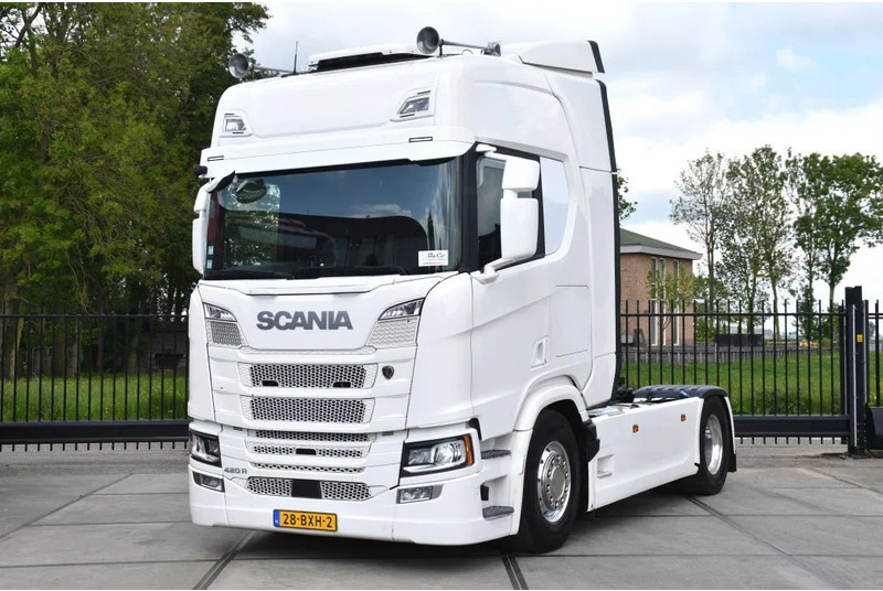Scania R420 NGS 4x2NB - SUPER - RETARDER - FULL AIR - PARK. AIRCO - LEATHER SEATS - 4 POINT AIRSUPS. REAR - LED LIGHTS - - Тягач: фото 1 Scania R420 NGS 4x2NB - SUPER - RETARDER - FULL AIR - PARK. AIRCO - LEATHER SEATS - 4 POINT AIRSUPS. REAR - LED LIGHTS - - Тягач: фото 1