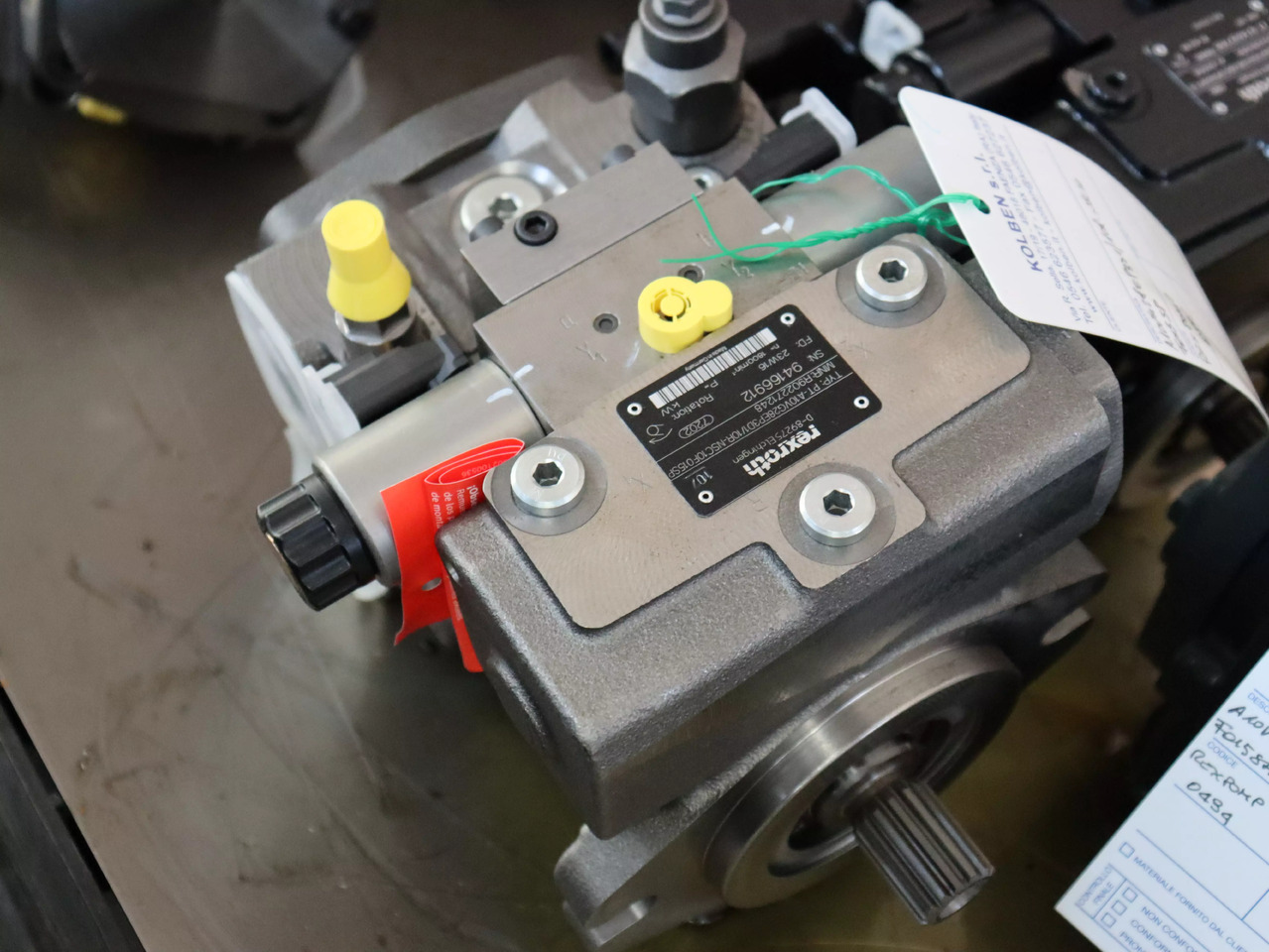 REXROTH A10VG28EP3D1/10R-NSC10F015SP - Гидравлический насос для Погрузочно-разгрузочной техники: фото 1 REXROTH A10VG28EP3D1/10R-NSC10F015SP - Гидравлический насос для Погрузочно-разгрузочной техники: фото 1
