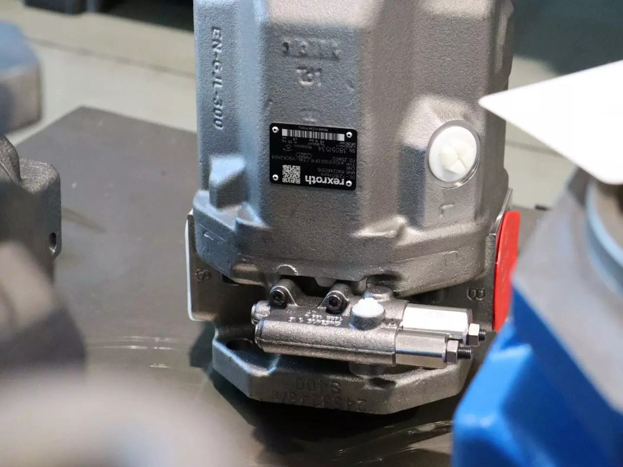 REXROTH A10VO100DFR/31R-VSC62K68 - Гидравлический насос для Погрузочно-разгрузочной техники: фото 3 REXROTH A10VO100DFR/31R-VSC62K68 - Гидравлический насос для Погрузочно-разгрузочной техники: фото 3