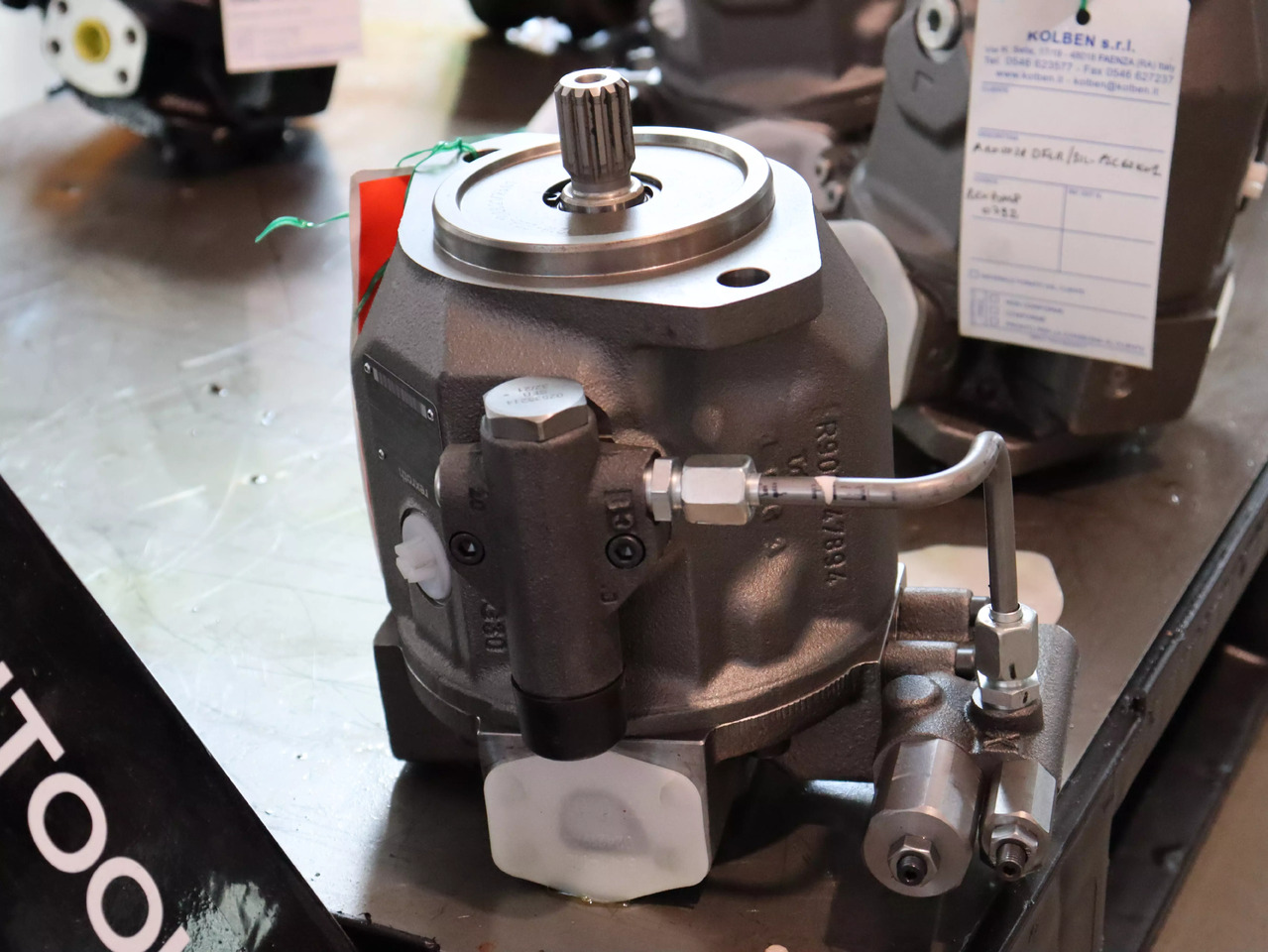 REXROTH A10VO28DFLR/31L-PSC62N00 - Гидравлический насос для Погрузочно-разгрузочной техники: фото 1 REXROTH A10VO28DFLR/31L-PSC62N00 - Гидравлический насос для Погрузочно-разгрузочной техники: фото 1