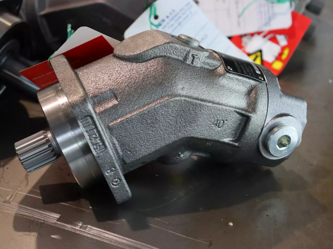 REXROTH A2FM12/61W-VAB040 - Гидравлический мотор для Погрузочно-разгрузочной техники: фото 1 REXROTH A2FM12/61W-VAB040 - Гидравлический мотор для Погрузочно-разгрузочной техники: фото 1