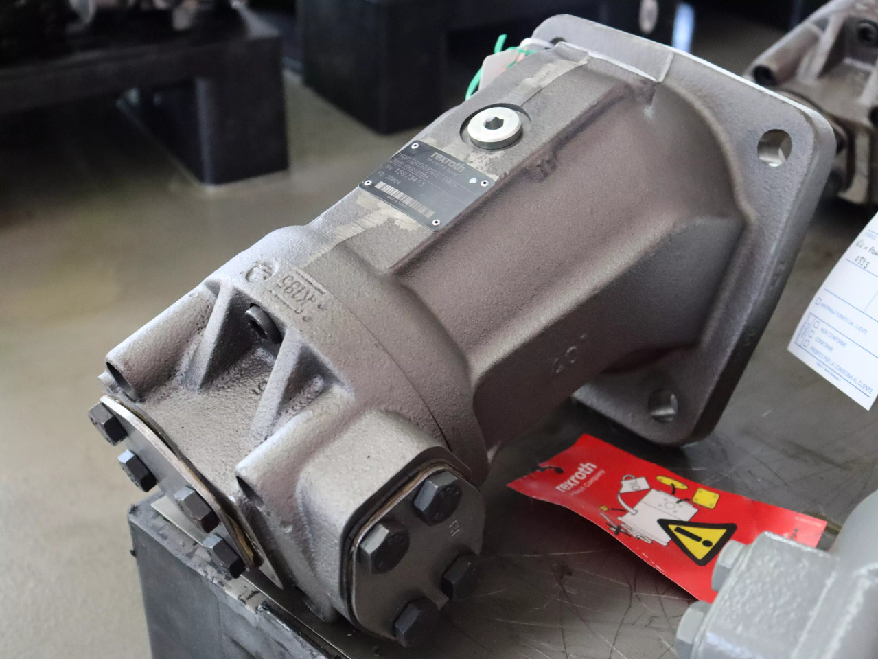 REXROTH A2FO107/61L-VAB05 - Гидравлический насос: фото 1