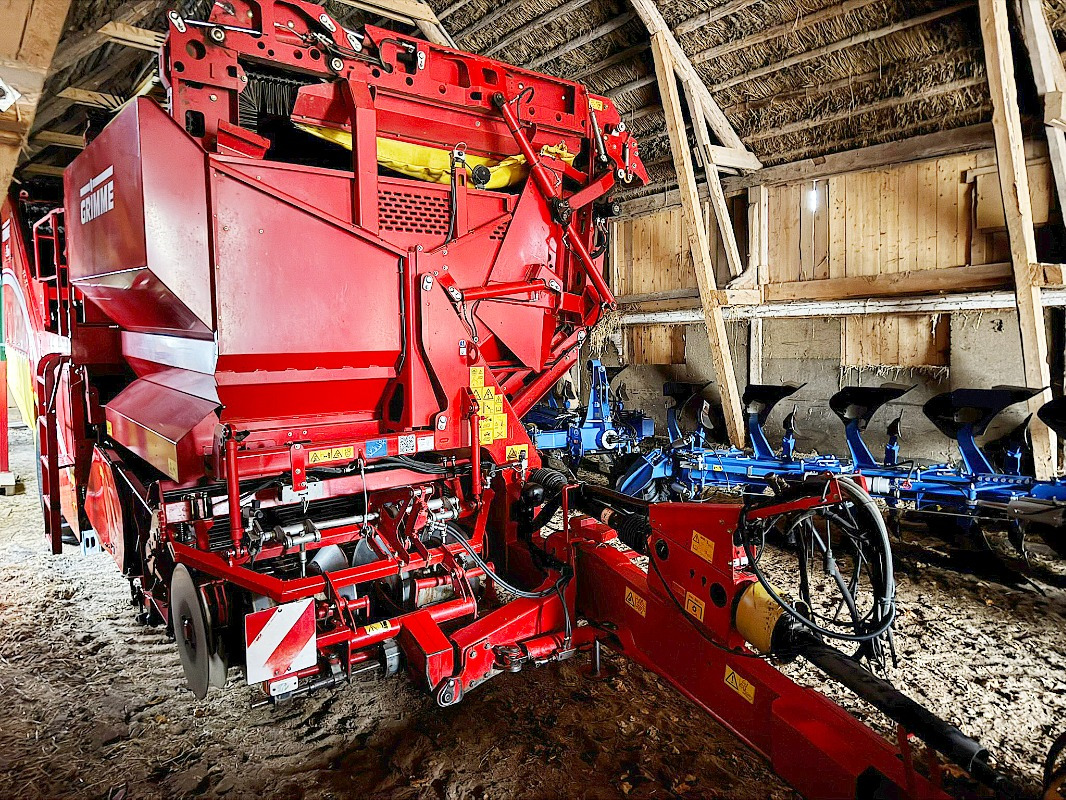 Grimme SE 150-60-UB XXL - Комбайн: фото 1 Grimme SE 150-60-UB XXL - Комбайн: фото 1