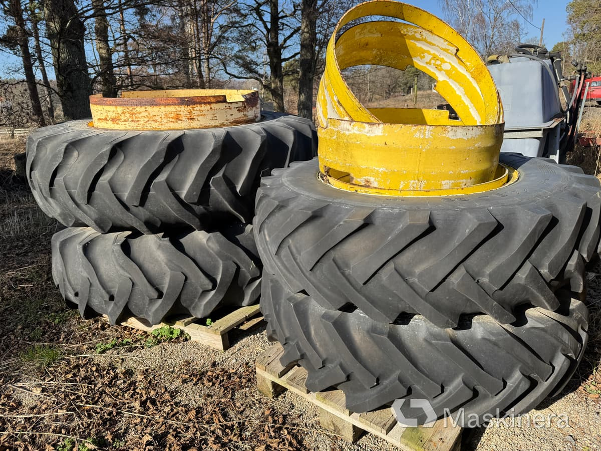 Traktordäck på fälg Dubbelmontage - Шина для Сельскохозяйственной техники: фото 1 Traktordäck på fälg Dubbelmontage - Шина для Сельскохозяйственной техники: фото 1