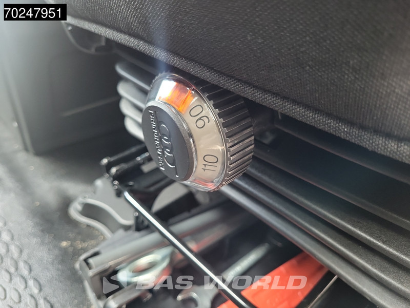 Iveco Daily 35C18 3.0 180PK Nwe model 2025 Open laadbak Navi ACC LED 3,5T Trekvermogen Pritsche Pickup Airco в лизинг Iveco Daily 35C18 3.0 180PK Nwe model 2025 Open laadbak Navi ACC LED 3,5T Trekvermogen Pritsche Pickup Airco: фото 17