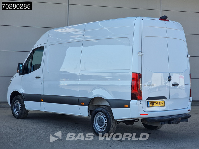 Mercedes-Benz Sprinter 315 CDI Automaat L2H2 LED Trekhaak Navi Airco Cruise Camera MBUX L2 10m3 Airco Trekhaak Cruise control - Цельнометаллический фургон: фото 2 Mercedes-Benz Sprinter 315 CDI Automaat L2H2 LED Trekhaak Navi Airco Cruise Camera MBUX L2 10m3 Airco Trekhaak Cruise control - Цельнометаллический фургон: фото 2