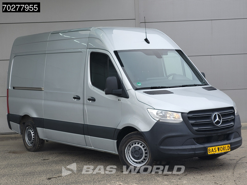 Mercedes-Benz Sprinter 315 CDI Automaat RWD L2H2 Airco Camera MBUX L2 10m3 Airco - Легковой фургон: фото 3 Mercedes-Benz Sprinter 315 CDI Automaat RWD L2H2 Airco Camera MBUX L2 10m3 Airco - Легковой фургон: фото 3