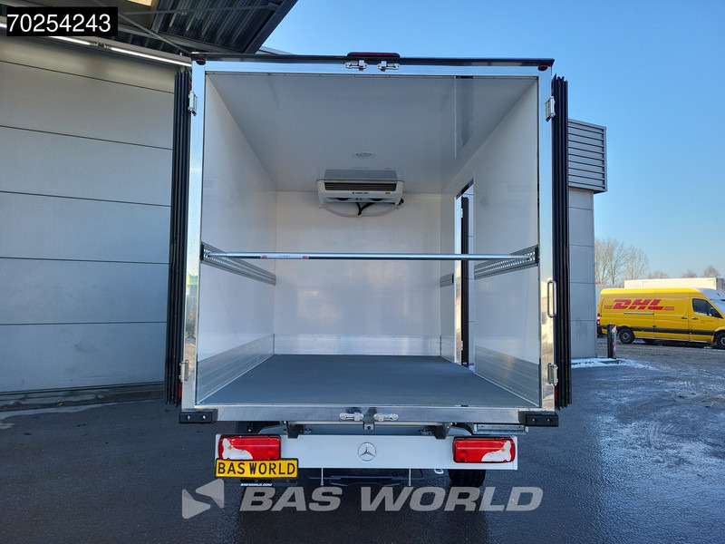 Mercedes-Benz Sprinter 315 CDI Koelwagen Thermo King V-300max 230V stekker Bakwagen Koel Kühlwagen 13m3 Airco Cruise control - Фургон-рефрижератор: фото 3 Mercedes-Benz Sprinter 315 CDI Koelwagen Thermo King V-300max 230V stekker Bakwagen Koel Kühlwagen 13m3 Airco Cruise control - Фургон-рефрижератор: фото 3