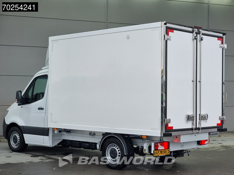 Mercedes-Benz Sprinter 315 CDI Koelwagen Thermo King V-300max 230V stekker Bakwagen Koel Kühlwagen 13m3 Airco Cruise control - Фургон-рефрижератор: фото 2 Mercedes-Benz Sprinter 315 CDI Koelwagen Thermo King V-300max 230V stekker Bakwagen Koel Kühlwagen 13m3 Airco Cruise control - Фургон-рефрижератор: фото 2