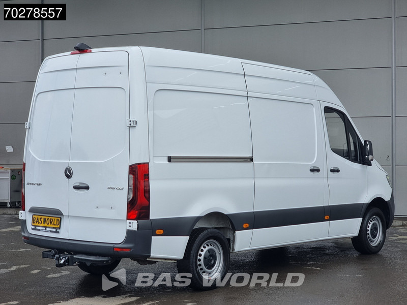 Mercedes-Benz Sprinter 319 CDI 3.0L Automaat V6 L2H2 3,5t Trekhaak Navi LED Airco Cruise Camera MBUX L2 10m3 Airco Trekhaak Cruise control - Цельнометаллический фургон: фото 5 Mercedes-Benz Sprinter 319 CDI 3.0L Automaat V6 L2H2 3,5t Trekhaak Navi LED Airco Cruise Camera MBUX L2 10m3 Airco Trekhaak Cruise control - Цельнометаллический фургон: фото 5