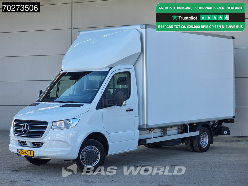 Mercedes-Benz Sprinter 516 CDI Automaat Laadklep Trekhaak Dubbellucht Navi MBUX Lat-om-Lat Meubelbak Koffer 20m3 Airco Trekhaak Cruise control - Фургон с закрытым кузовом: фото 1 Mercedes-Benz Sprinter 516 CDI Automaat Laadklep Trekhaak Dubbellucht Navi MBUX Lat-om-Lat Meubelbak Koffer 20m3 Airco Trekhaak Cruise control - Фургон с закрытым кузовом: фото 1