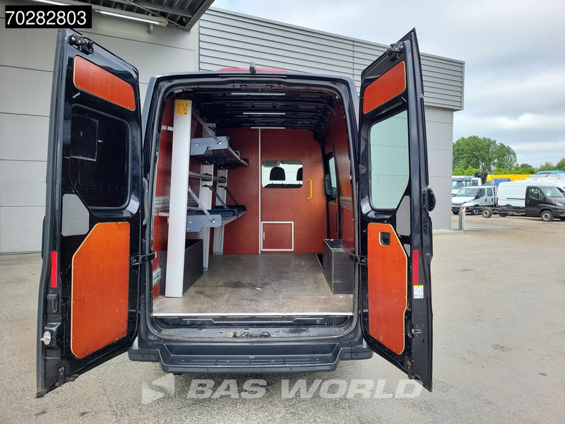 Volkswagen E-Crafter 136pk Elektrisch WLTP 115KM 36kWh L3H3 Automaat LED Navi Airco Cruise Camera Parkeersensoren L2H2 12m3 Airco - Цельнометаллический фургон, Электрический фургон: фото 3 Volkswagen E-Crafter 136pk Elektrisch WLTP 115KM 36kWh L3H3 Automaat LED Navi Airco Cruise Camera Parkeersensoren L2H2 12m3 Airco - Цельнометаллический фургон, Электрический фургон: фото 3