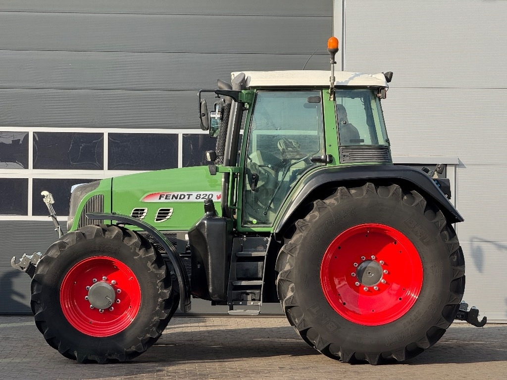 Fendt 820 Vario TMS - Трактор: фото 5 Fendt 820 Vario TMS - Трактор: фото 5