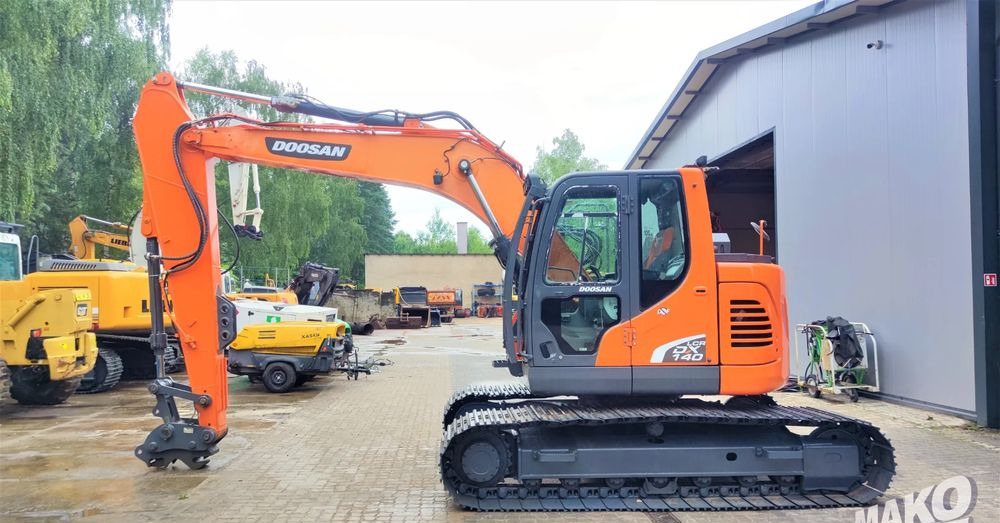 Doosan DX140LCR-5 - Гусеничный экскаватор: фото 1