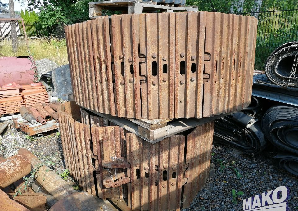 Gąsienice do koparki 30-45t klepka 700mm - Гусеница для Экскаваторов: фото 1 Gąsienice do koparki 30-45t klepka 700mm - Гусеница для Экскаваторов: фото 1
