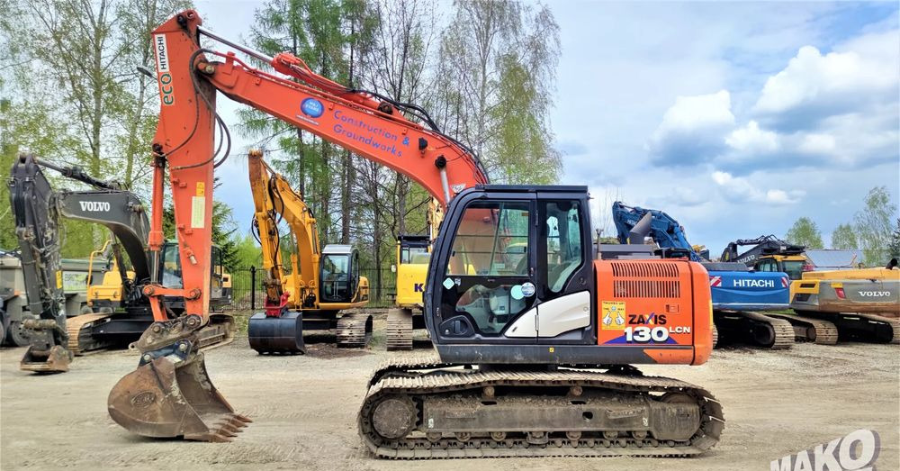 Hitachi ZX130 LCN-6 - Гусеничный экскаватор: фото 1 Hitachi ZX130 LCN-6 - Гусеничный экскаватор: фото 1