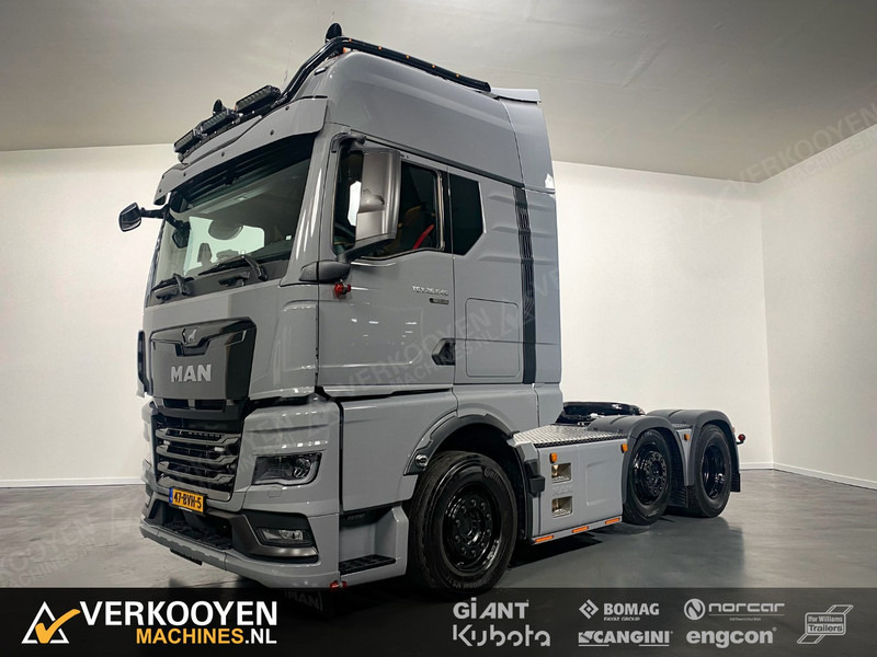 MAN TGX 26.640 6X2 /4 LionS Edition - Тягач: фото 1