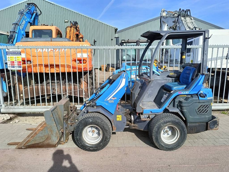 MultiOne 6.3 SD minishovel loader lader 4x4 uitschuifmast - Колёсный погрузчик: фото 1 MultiOne 6.3 SD minishovel loader lader 4x4 uitschuifmast - Колёсный погрузчик: фото 1