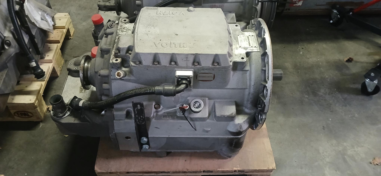 Voith DIWA 864.5 - Трансмиссия: фото 1