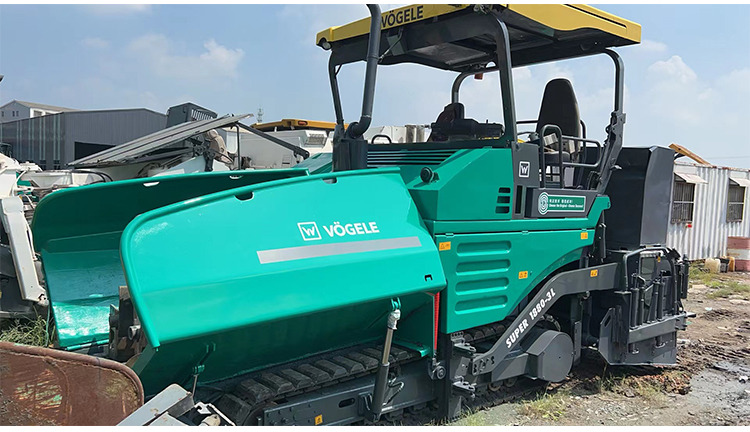 VOGELE S1880-3L Used paver laying machine 10m concrete road asphalt paver - Асфальтоукладчик: фото 1 VOGELE S1880-3L Used paver laying machine 10m concrete road asphalt paver - Асфальтоукладчик: фото 1