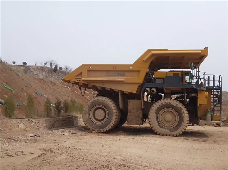 XCMG Factory Xde150 China 4X2 Used Mining Electric Dump Truck with Good Quality - Карьерный самосвал: фото 2 XCMG Factory Xde150 China 4X2 Used Mining Electric Dump Truck with Good Quality - Карьерный самосвал: фото 2
