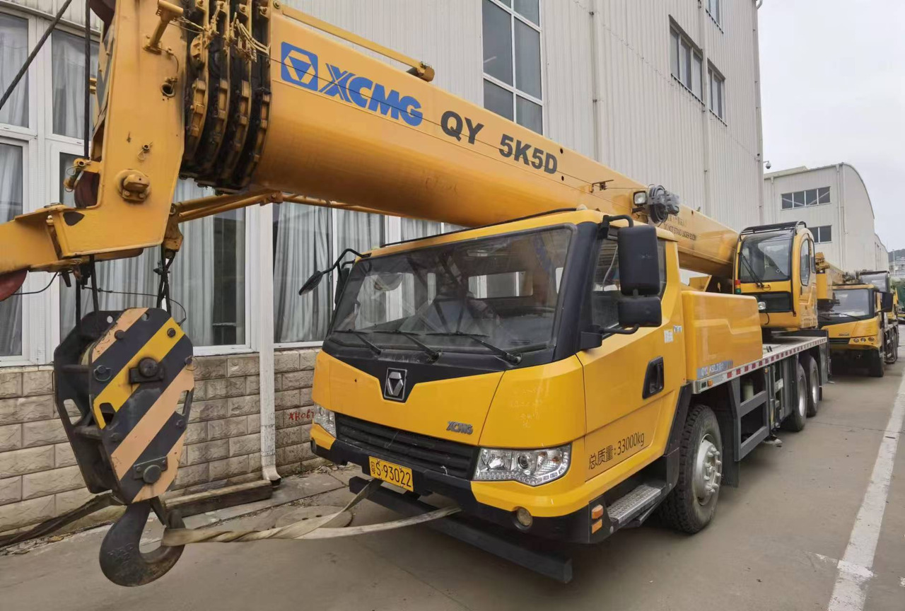 XCMG Official 2021 Year Used Mobile Crane 25 Ton QY25K5D_2 Pickup Truck Crane With Best Sale - Мобильный кран: фото 1 XCMG Official 2021 Year Used Mobile Crane 25 Ton QY25K5D_2 Pickup Truck Crane With Best Sale - Мобильный кран: фото 1