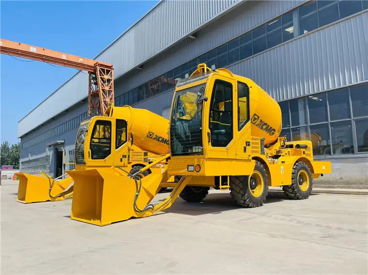 XCMG Official Portable Cement Concrete Mixer Self Loading Mobile Concrete Mixer Price List - Автобетоносмеситель: фото 4 XCMG Official Portable Cement Concrete Mixer Self Loading Mobile Concrete Mixer Price List - Автобетоносмеситель: фото 4