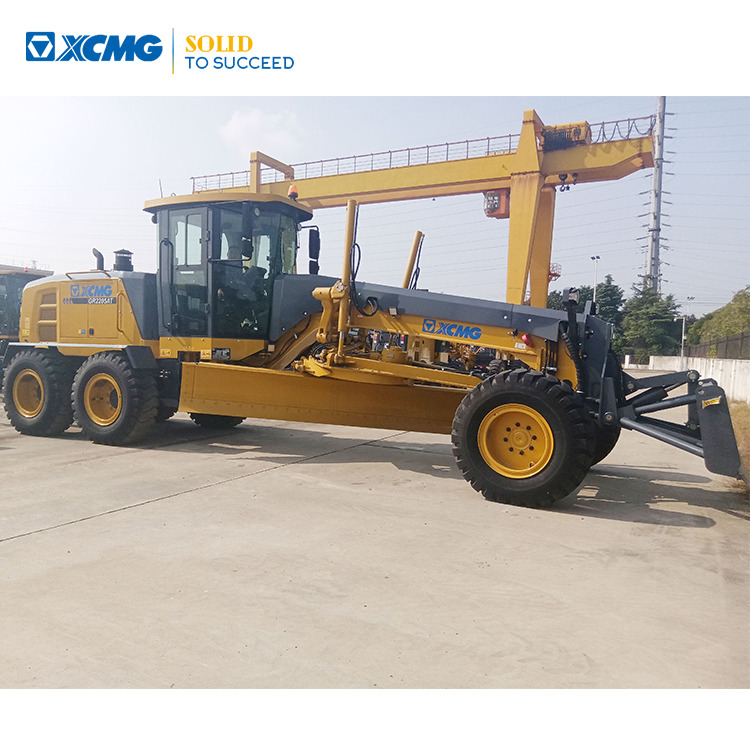 XCMG Official Road Construction Machines GR2205AT China Road Graders Hot Sale - Грейдер: фото 1 XCMG Official Road Construction Machines GR2205AT China Road Graders Hot Sale - Грейдер: фото 1