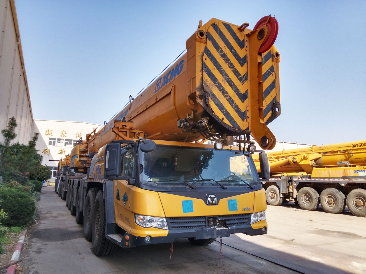 XCMG Official Second Hand All Terrain Cranes XCA460 460 Ton Mobile Crane Machine For Sale - Вседорожный кран: фото 5 XCMG Official Second Hand All Terrain Cranes XCA460 460 Ton Mobile Crane Machine For Sale - Вседорожный кран: фото 5