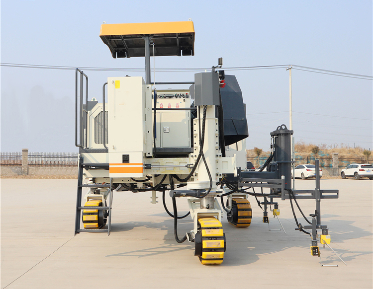 XCMG Official XGNC1800 Road Slipform Paver Concrete Curb Paver Machine - Бетоноукладчик: фото 5 XCMG Official XGNC1800 Road Slipform Paver Concrete Curb Paver Machine - Бетоноукладчик: фото 5