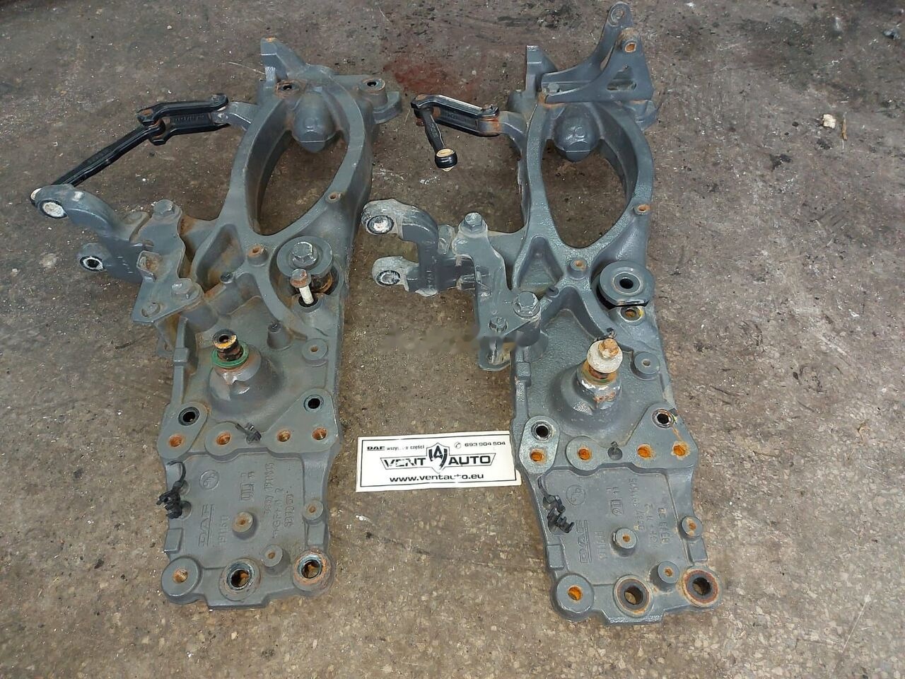 CHASSIS BRACKET DAF 1911615  DAF XF 106 truck - Подвеска для Грузовиков: фото 1