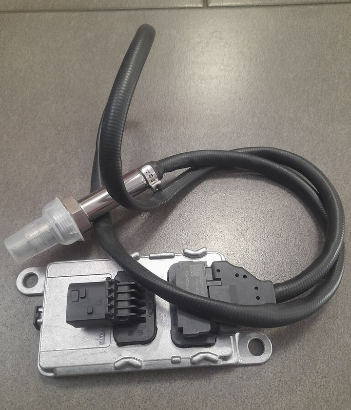 DAF XF 106 NOX 2139930/4326769 DAF XF 106 truck - Сенсор для Грузовиков: фото 1 DAF XF 106 NOX 2139930/4326769 DAF XF 106 truck - Сенсор для Грузовиков: фото 1