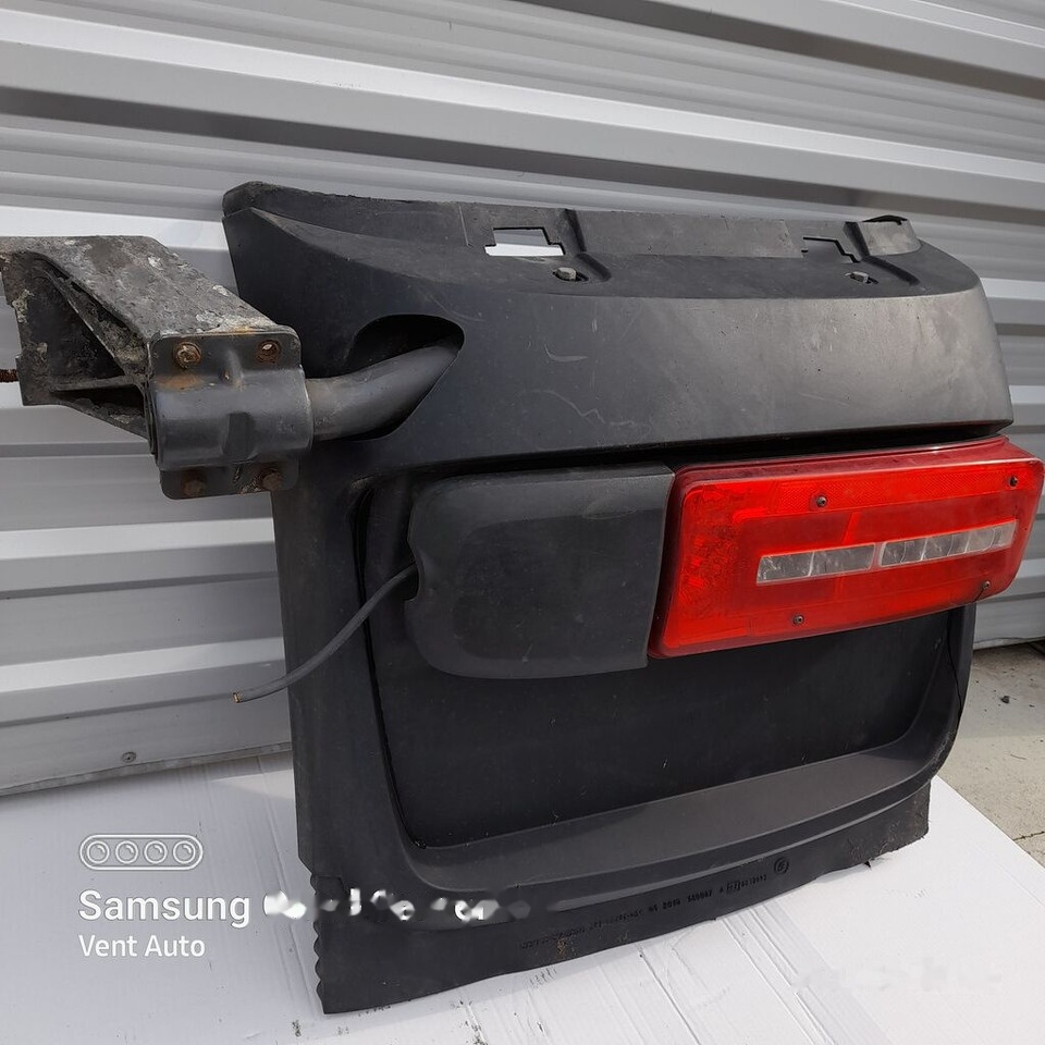 DAF XF 106 truck - Крыло для Грузовиков: фото 1