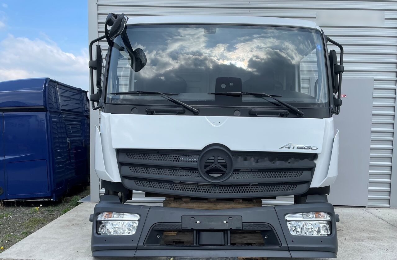 FRONT BUMPER COMPLETE EXTRA COST 700EU Mercedes-Benz ATEGO S-cab ClassicSpace, 2.30 m 2023   Mercedes-Benz ATEGO truck - Кабина для Грузовиков: фото 1