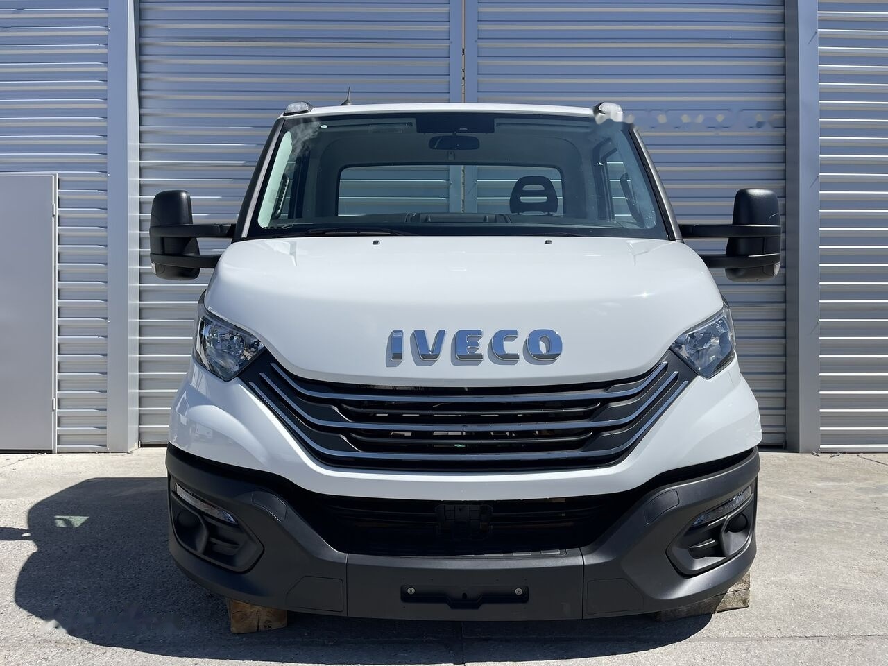 IVECO DAILY VII 72-210   IVECO DAILY 75-210 light - Кабина для Фургонов: фото 1