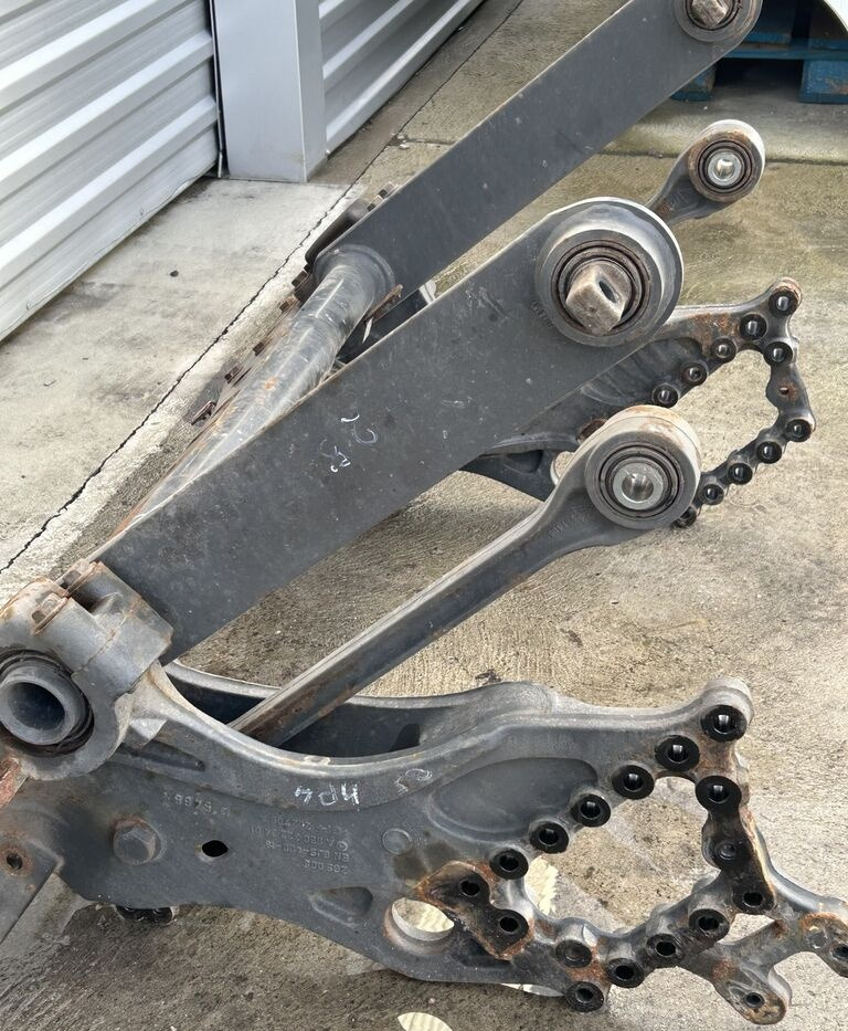 KOMPLETNE ZAWIESZENIE KABINY Mercedes-Benz ACTROS MP4 truck - Подвеска для Грузовиков: фото 1 KOMPLETNE ZAWIESZENIE KABINY Mercedes-Benz ACTROS MP4 truck - Подвеска для Грузовиков: фото 1