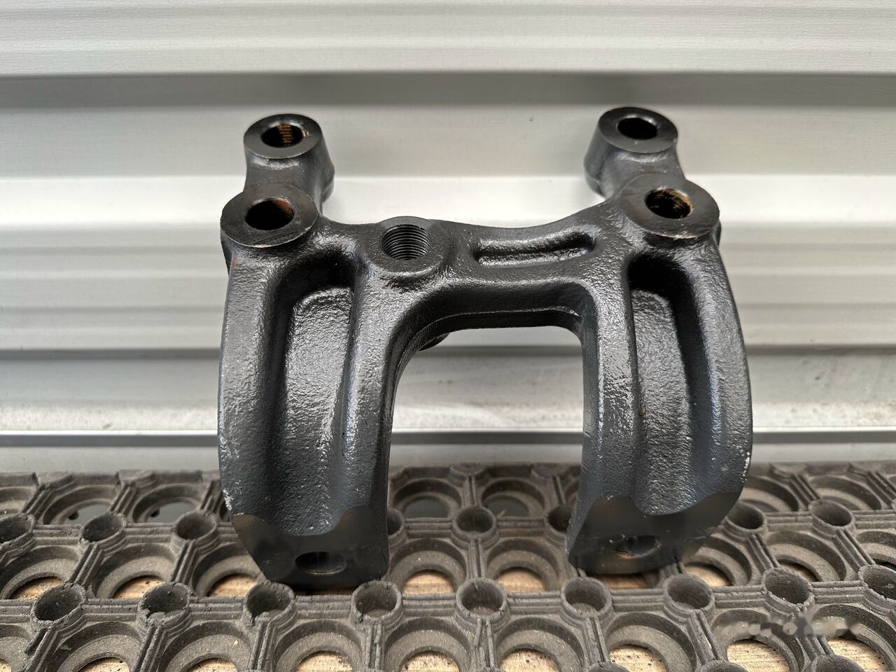 MOCOWANIE WSPORNIK KABINY A9613170409 Mercedes-Benz ACTROS MP4 A9613170409  truck - Кабина и интерьер для Грузовиков: фото 1