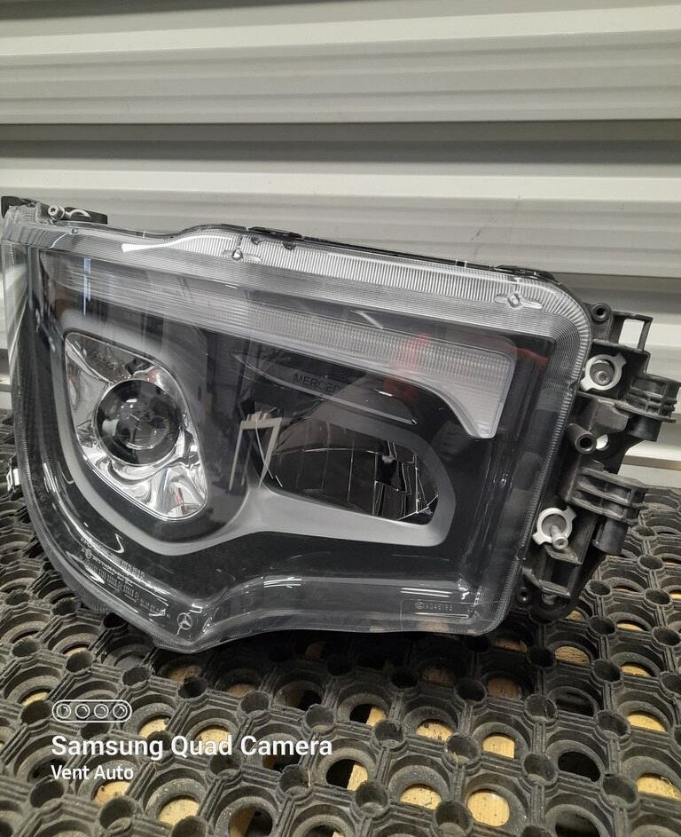 Mercedes-Benz A9618203159 Mercedes-Benz ACTROS MP4 MP5 truck - Передняя фара для Грузовиков: фото 1 Mercedes-Benz A9618203159 Mercedes-Benz ACTROS MP4 MP5 truck - Передняя фара для Грузовиков: фото 1