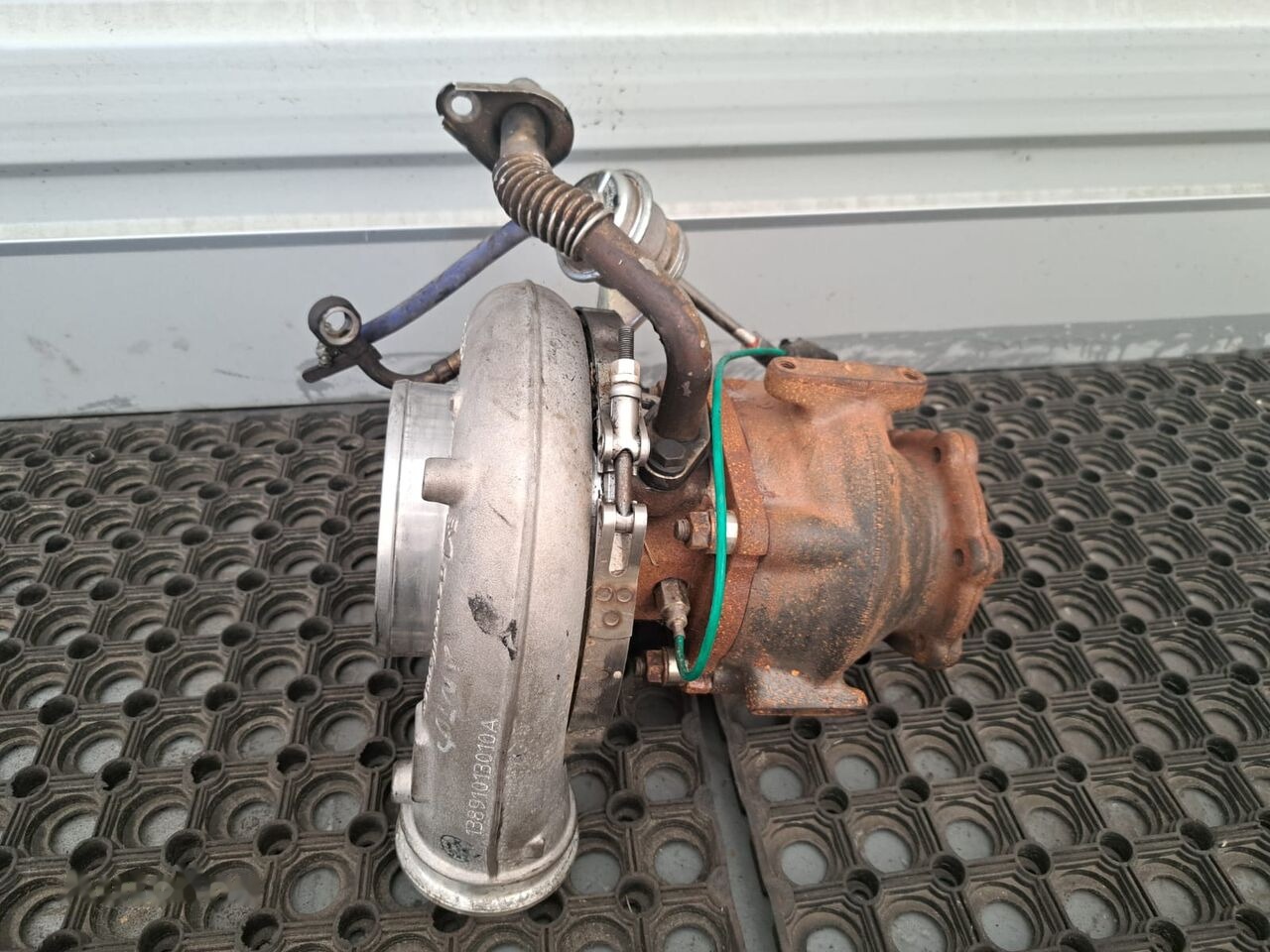 Mercedes-Benz Antos Actros MP4 0M470   Mercedes-Benz ACTROS MP4 truck - Турбина для Грузовиков: фото 1