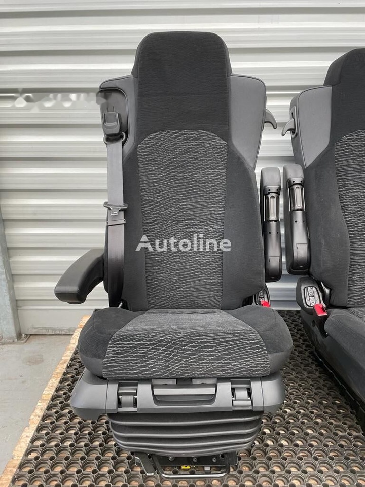 Mercedes-Benz PASAŻER ACTROS MP4 MP5   truck - Сиденье для Грузовиков: фото 1