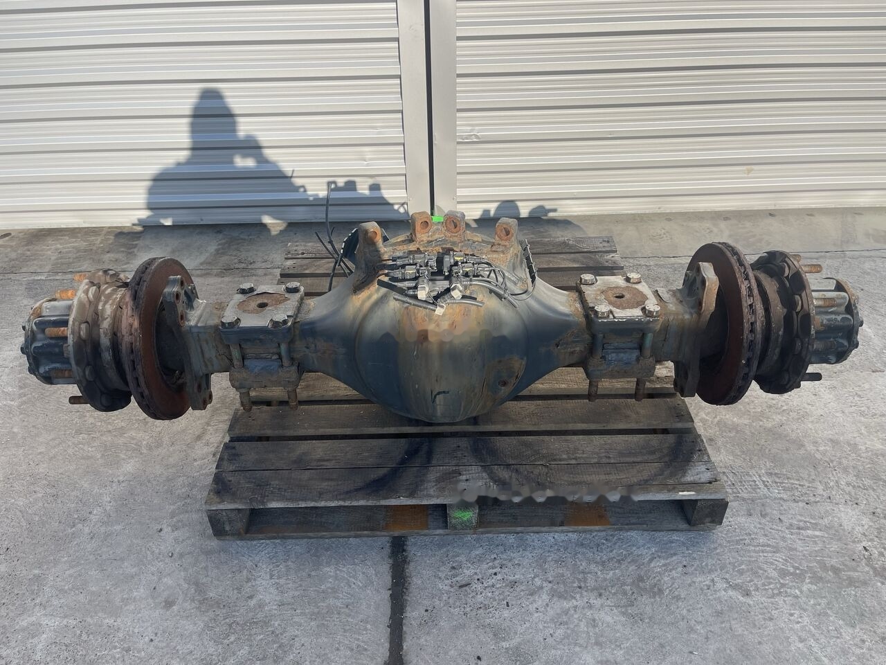 Mercedes-Benz R440-13 2.611  for Mercedes-Benz ACTROS MP4 - Задняя ось: фото 1