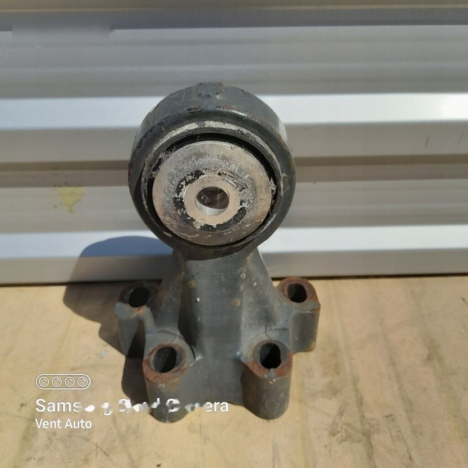 WSPORNIK DAF XF 105 1303522  DAF 1303522 truck - Запчасти для Грузовиков: фото 1