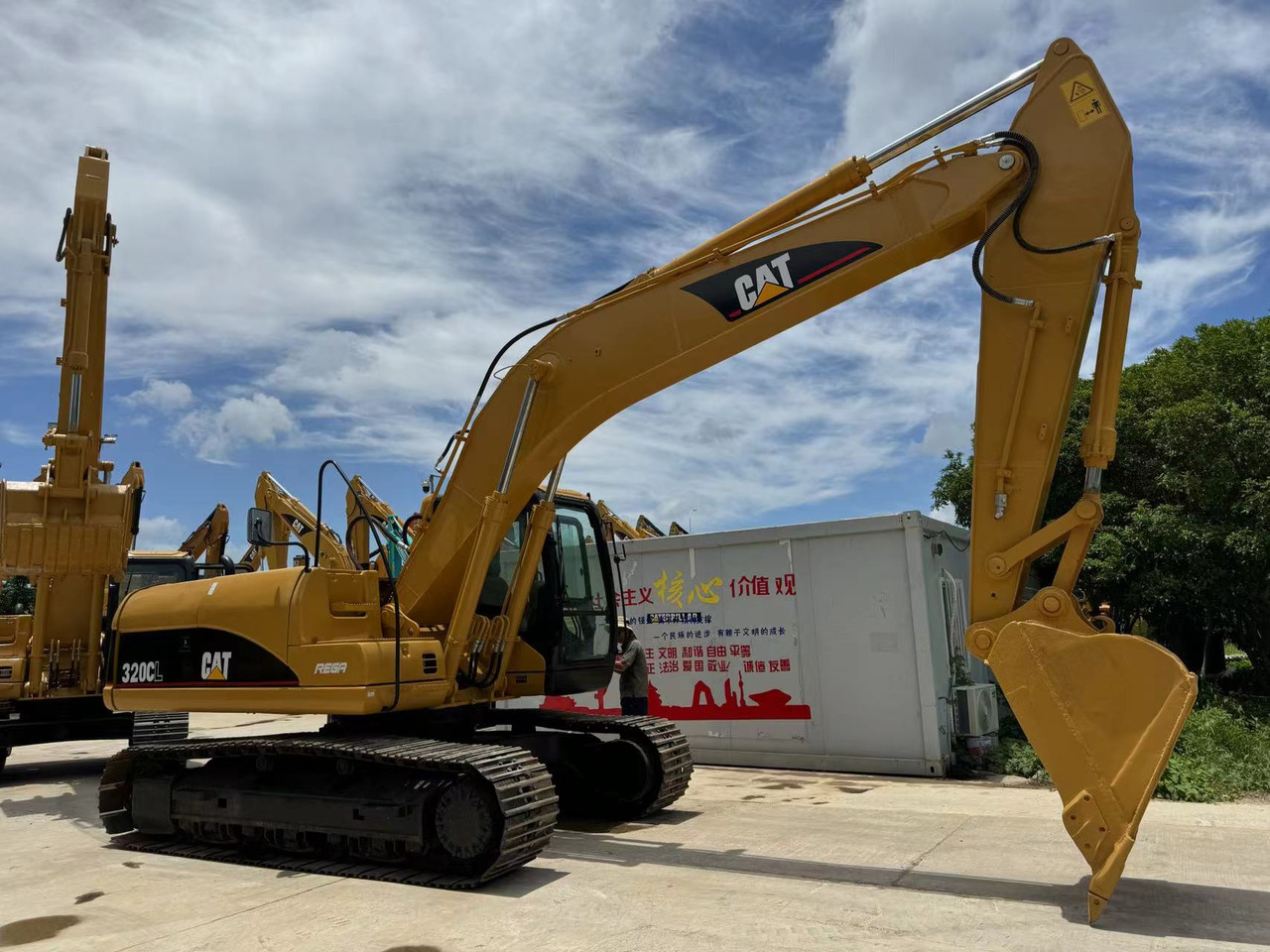 CATERPILLAR 20 ton Excavator Mechanical Type CAT 320C, 320CL, 320D - Гусеничный экскаватор: фото 2 CATERPILLAR 20 ton Excavator Mechanical Type CAT 320C, 320CL, 320D - Гусеничный экскаватор: фото 2